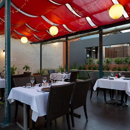 Hotel Ramada By Wyndham Brisbane Windsor Exterior foto