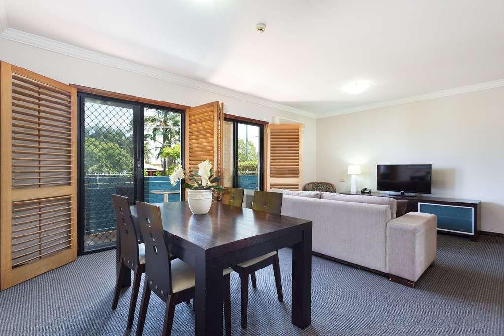 Hotel Ramada By Wyndham Brisbane Windsor Habitación foto