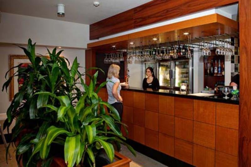 Hotel Ramada By Wyndham Brisbane Windsor Exterior foto