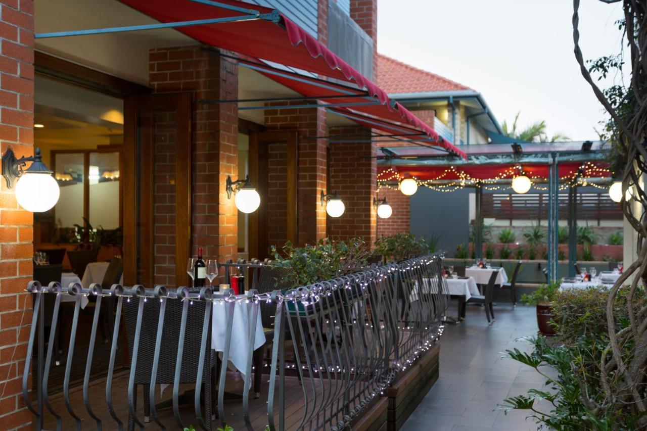 Hotel Ramada By Wyndham Brisbane Windsor Exterior foto