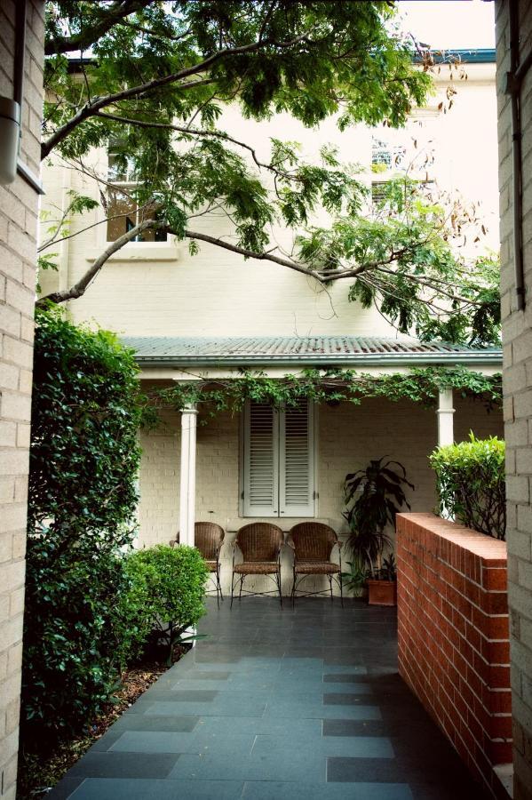 Hotel Ramada By Wyndham Brisbane Windsor Exterior foto